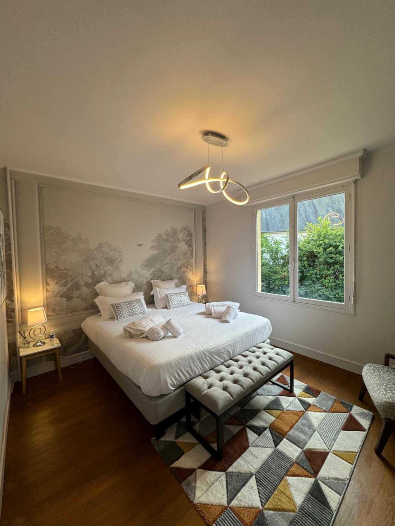 Erawan Boutique Hotel Évreux Eksteriør bilde