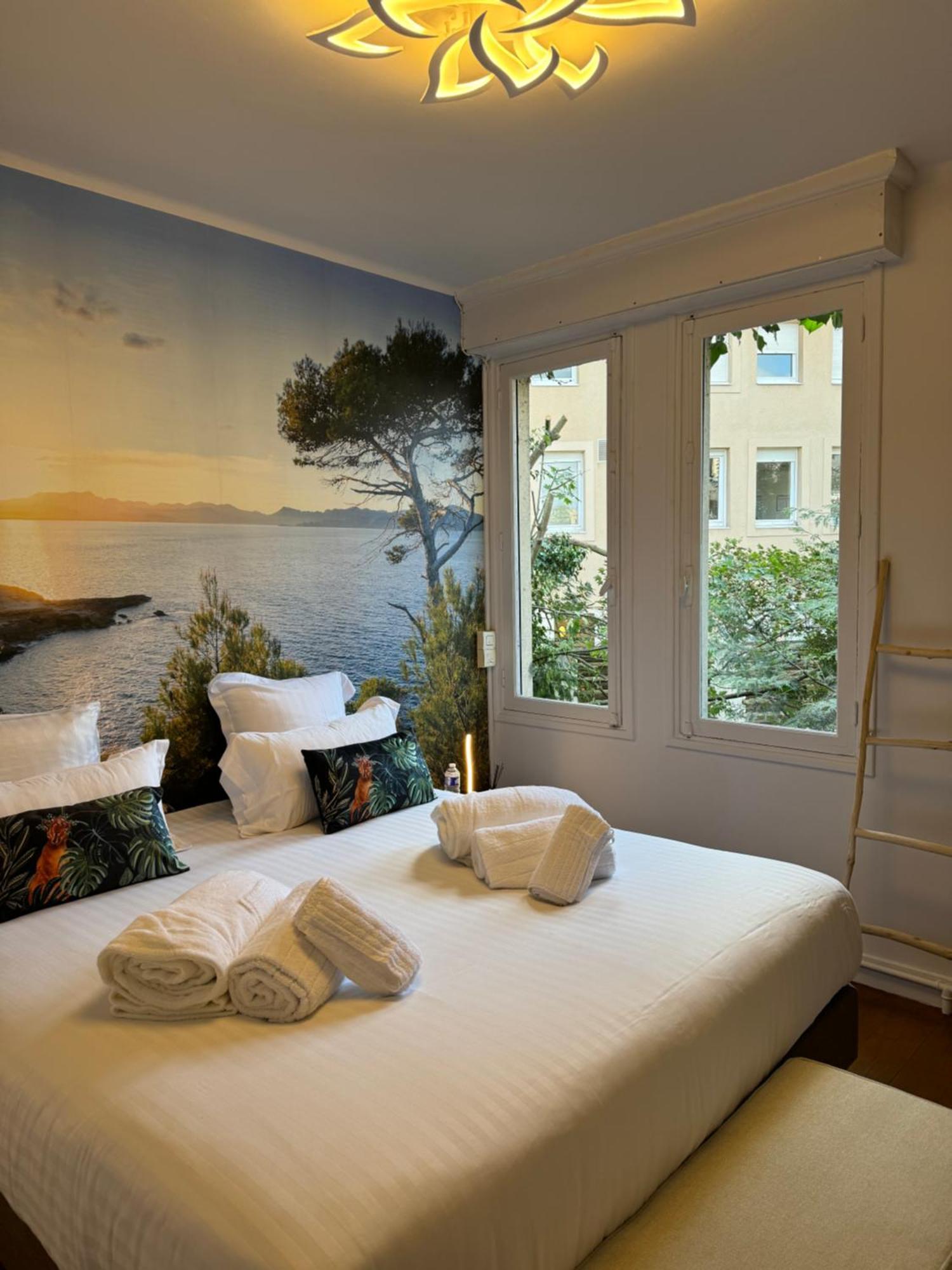 Erawan Boutique Hotel Évreux Eksteriør bilde